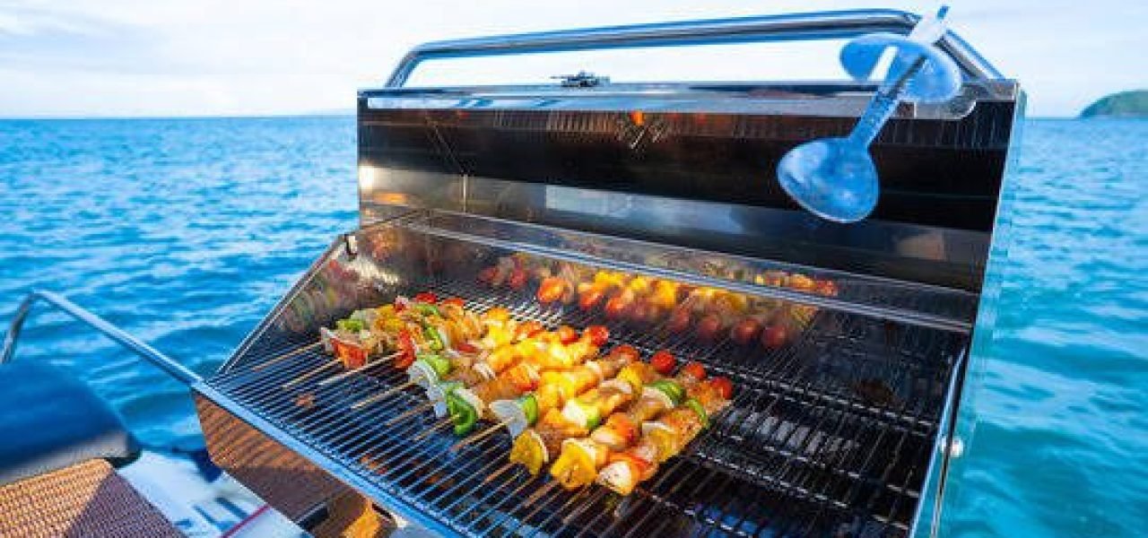 BBQ onboard in fishing Dubai